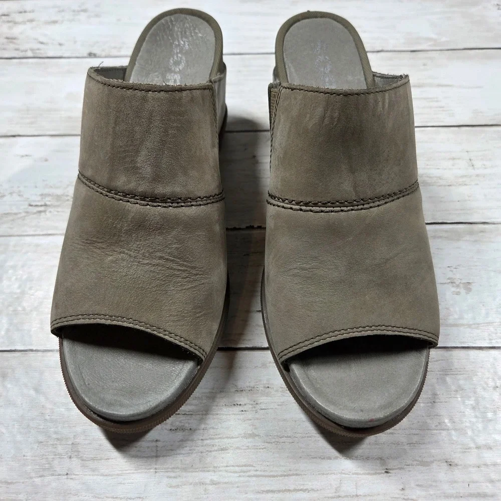 Sorel Joanie II Mule Sandal Peep Toe Wedge Women 8.5 Brown Grey NL3283-365